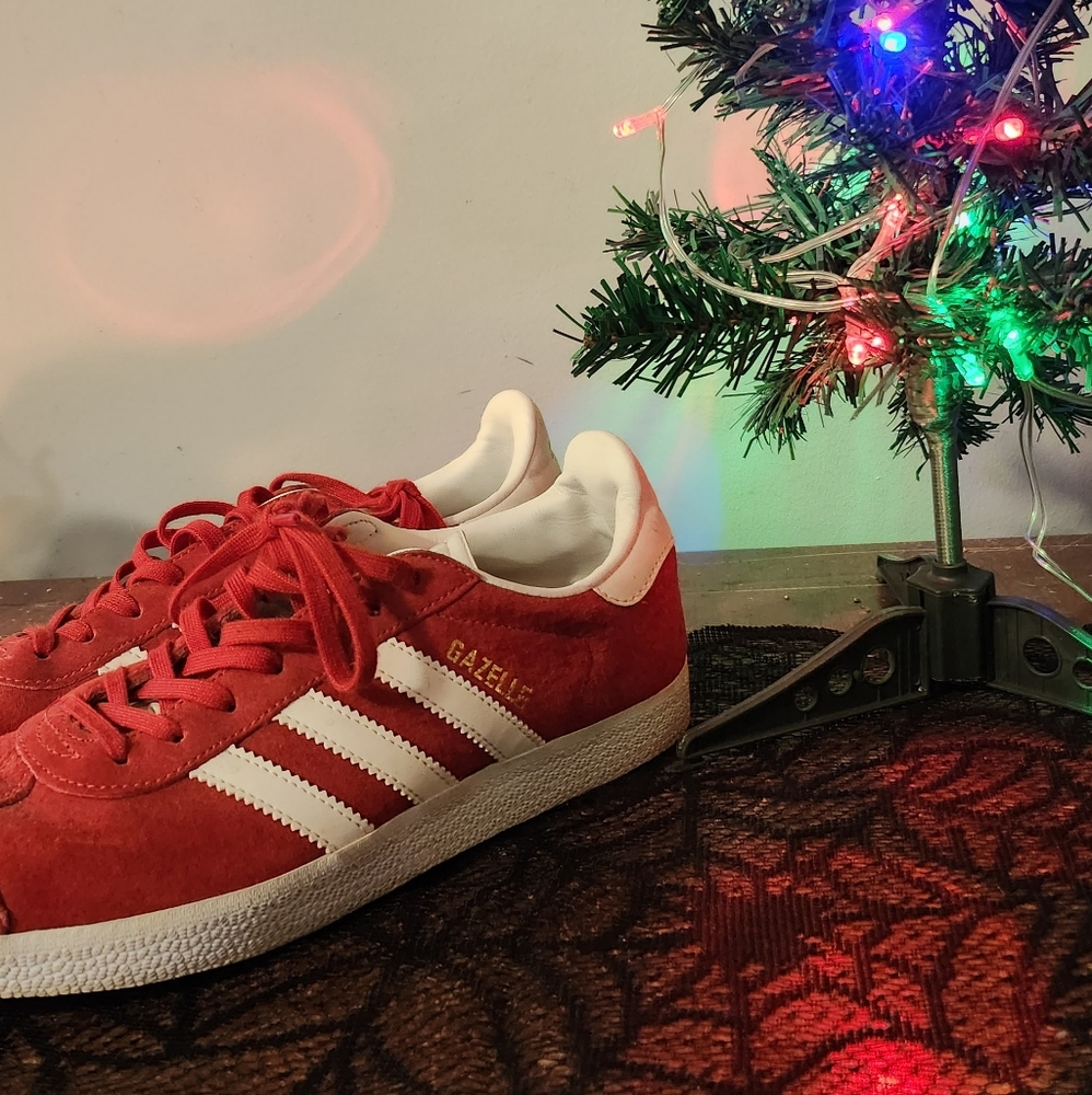 Size 6 Men's Adidas Red and White Velvet Gazelle Sneakers